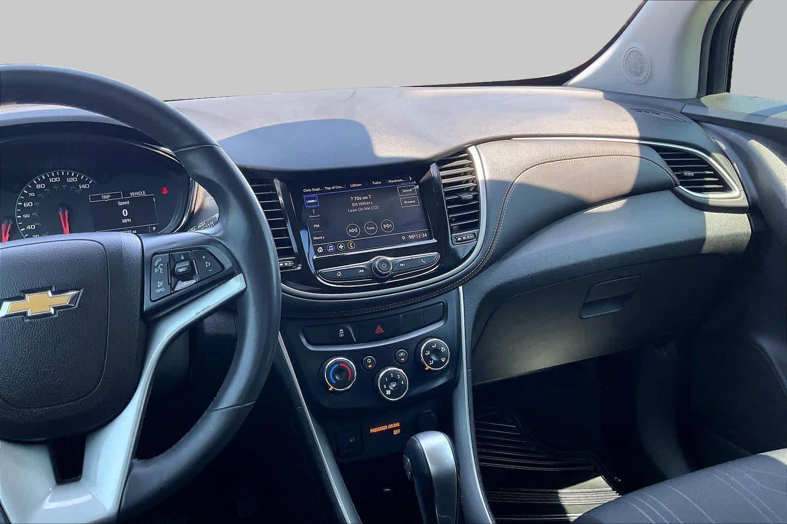 Used 2020 Chevrolet Trax LT w/ Driver Confidence Package FWD image 7