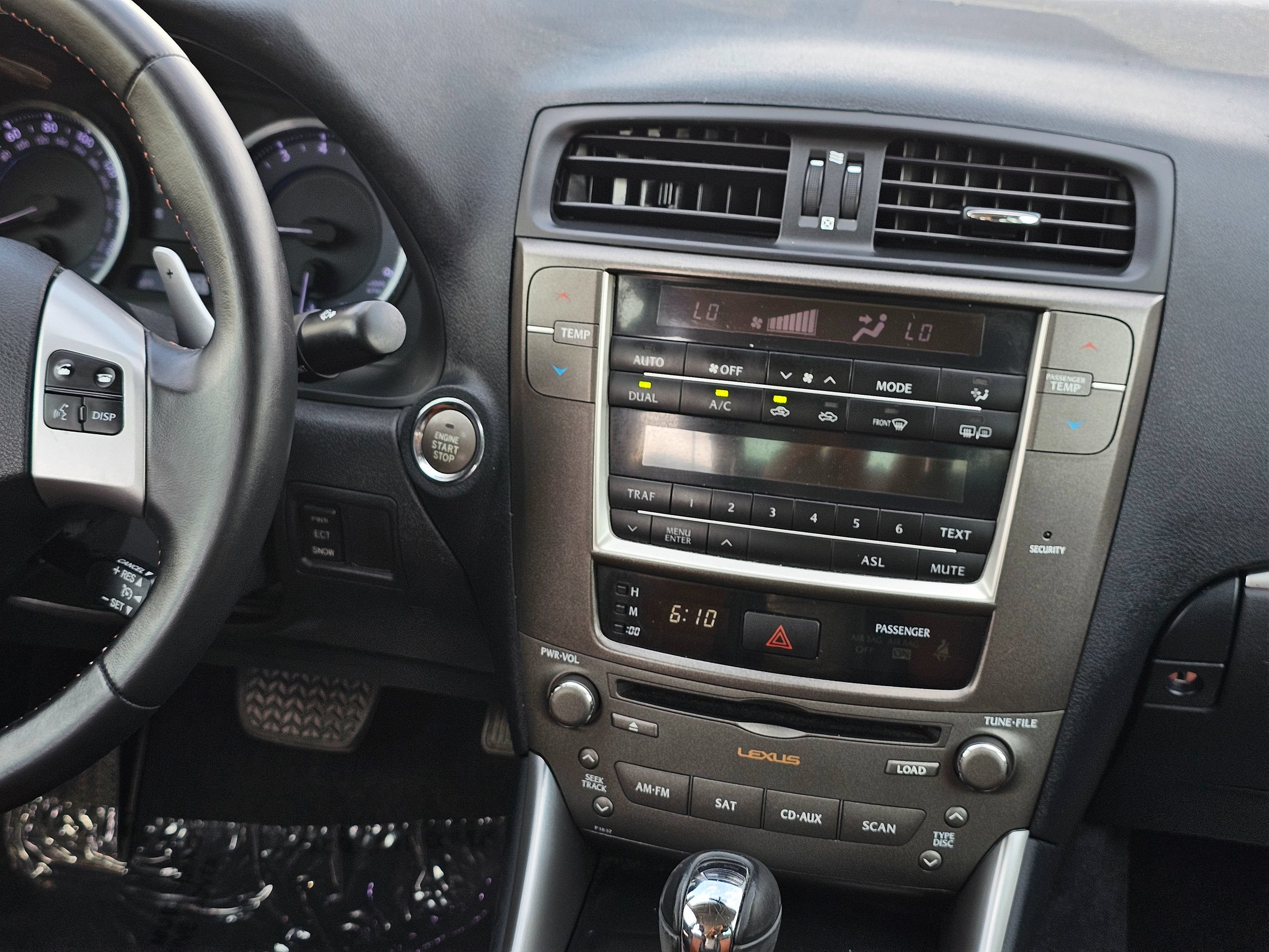 Used 2013 Lexus IS 250 w/ Limited Edition Pkg RWD image 27