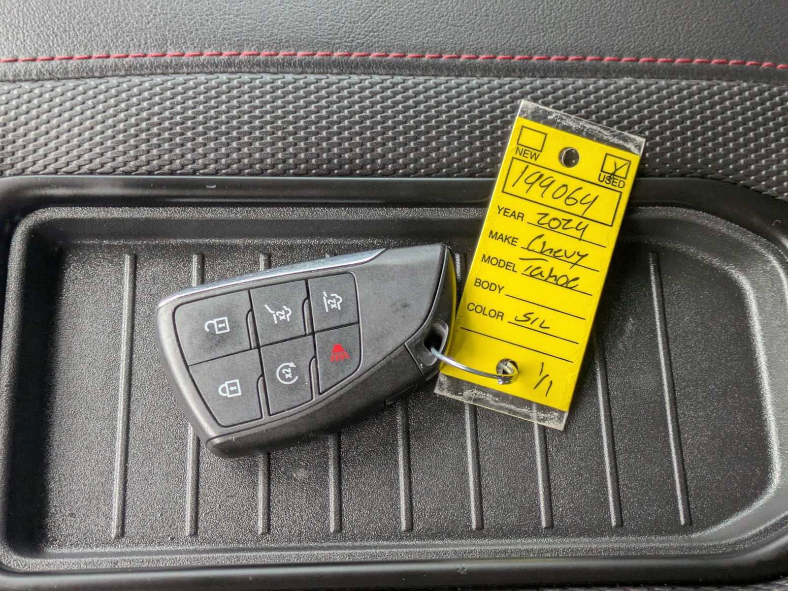 Used 2024 Chevrolet Tahoe RST w/ Luxury Package image 35