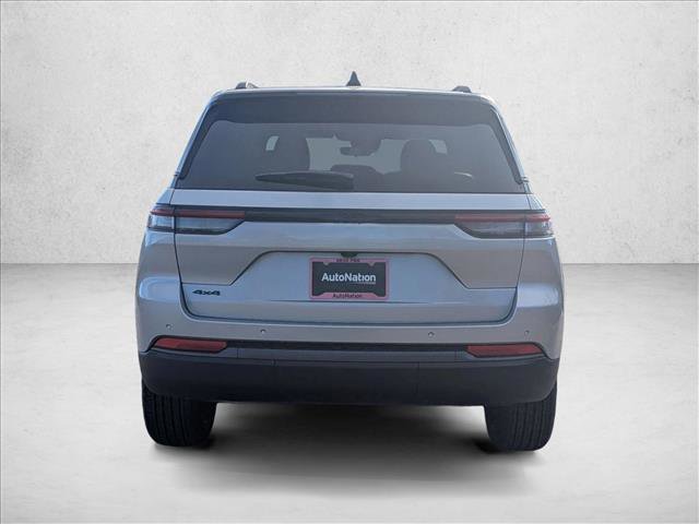 New 2026 Jeep Grand Cherokee Altitude AWD/4WD image 8