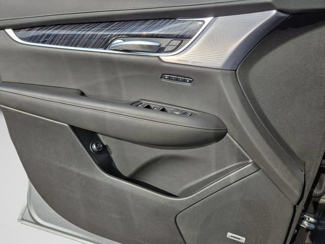 Used 2024 Cadillac XT6 Premium Luxury AWD/4WD image 14