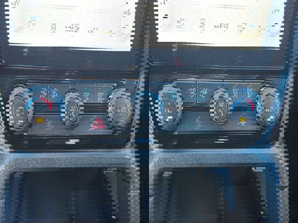 New 2025 Ford Ranger Lariat w/ Black Appearance Package image 23