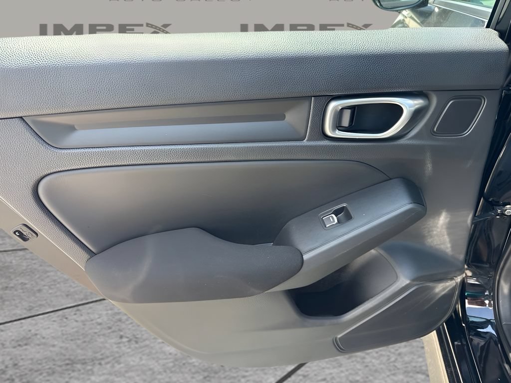 Used 2025 Honda Civic LX image 24