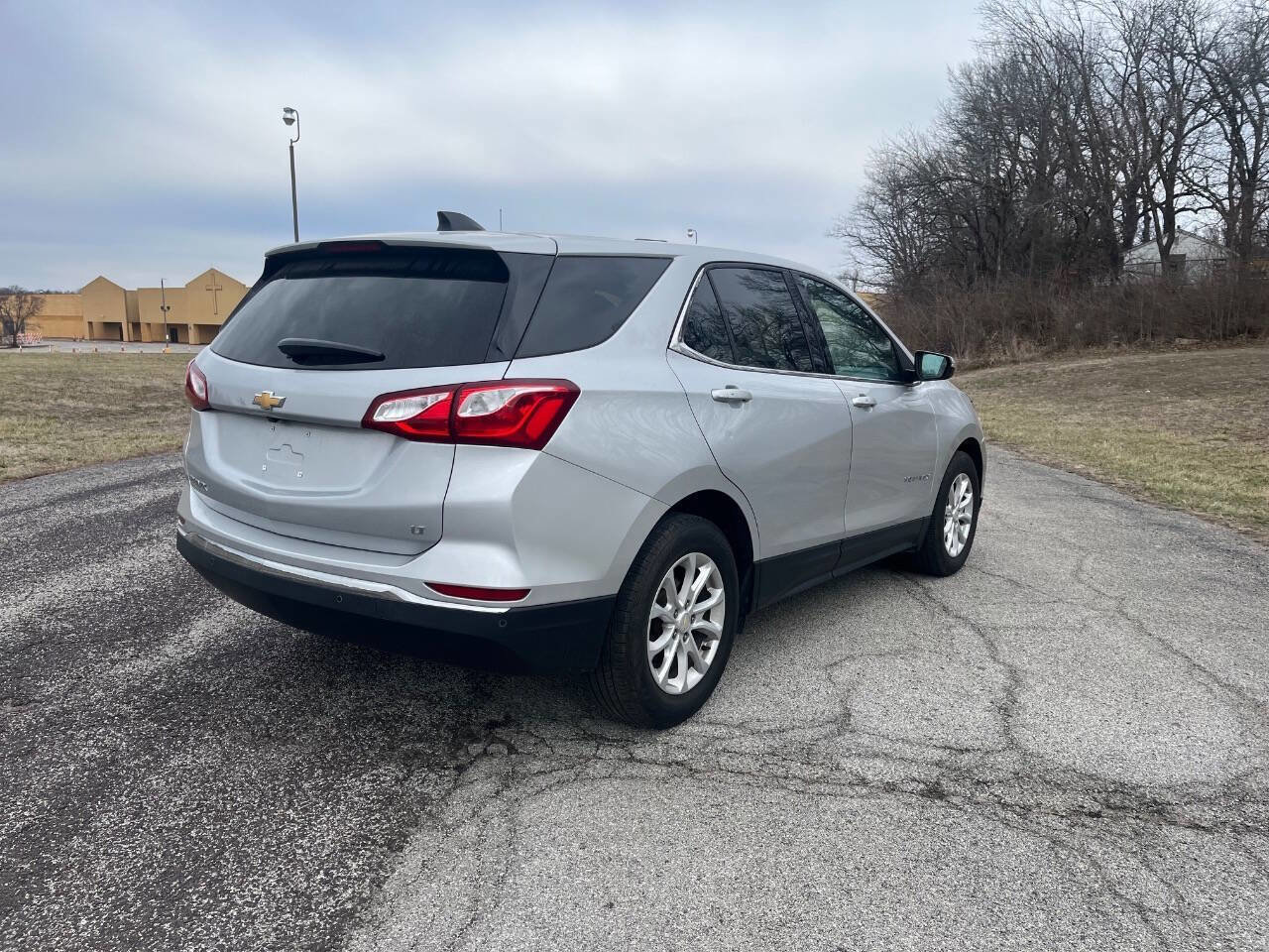 Used 2019 Chevrolet Equinox LT image 6