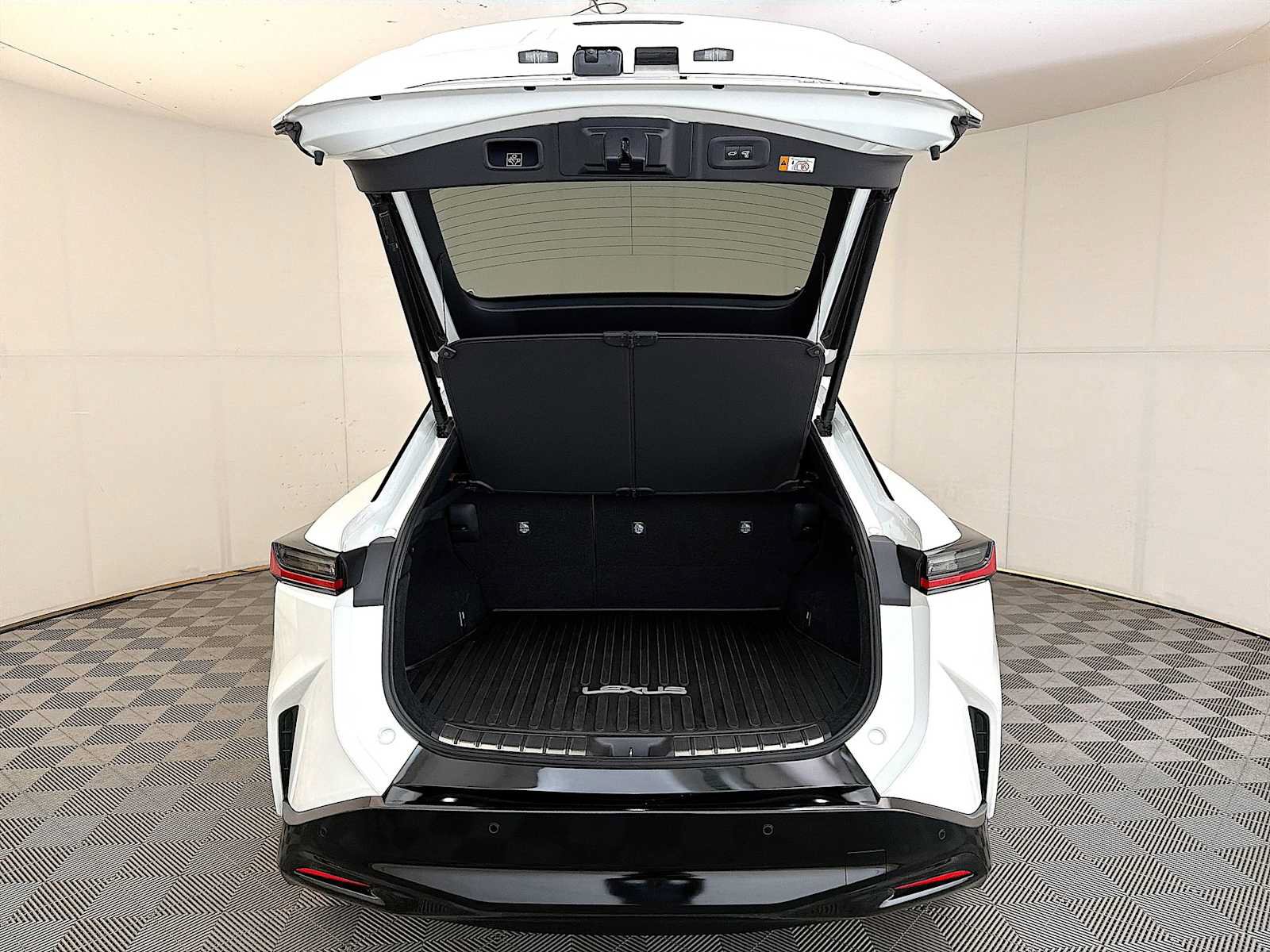Used 2024 Lexus RZ 450e Premium w/ Accessory Package (Z1) AWD/4WD image 22