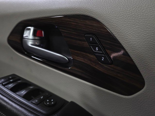 Used 2021 Chrysler Pacifica Limited image 37