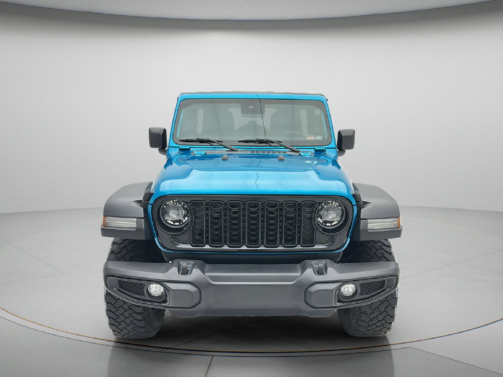 Used 2024 Jeep Wrangler Unlimited Sport AWD/4WD image 2