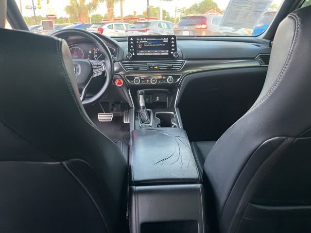 Used 2018 Honda Accord Sport image 16