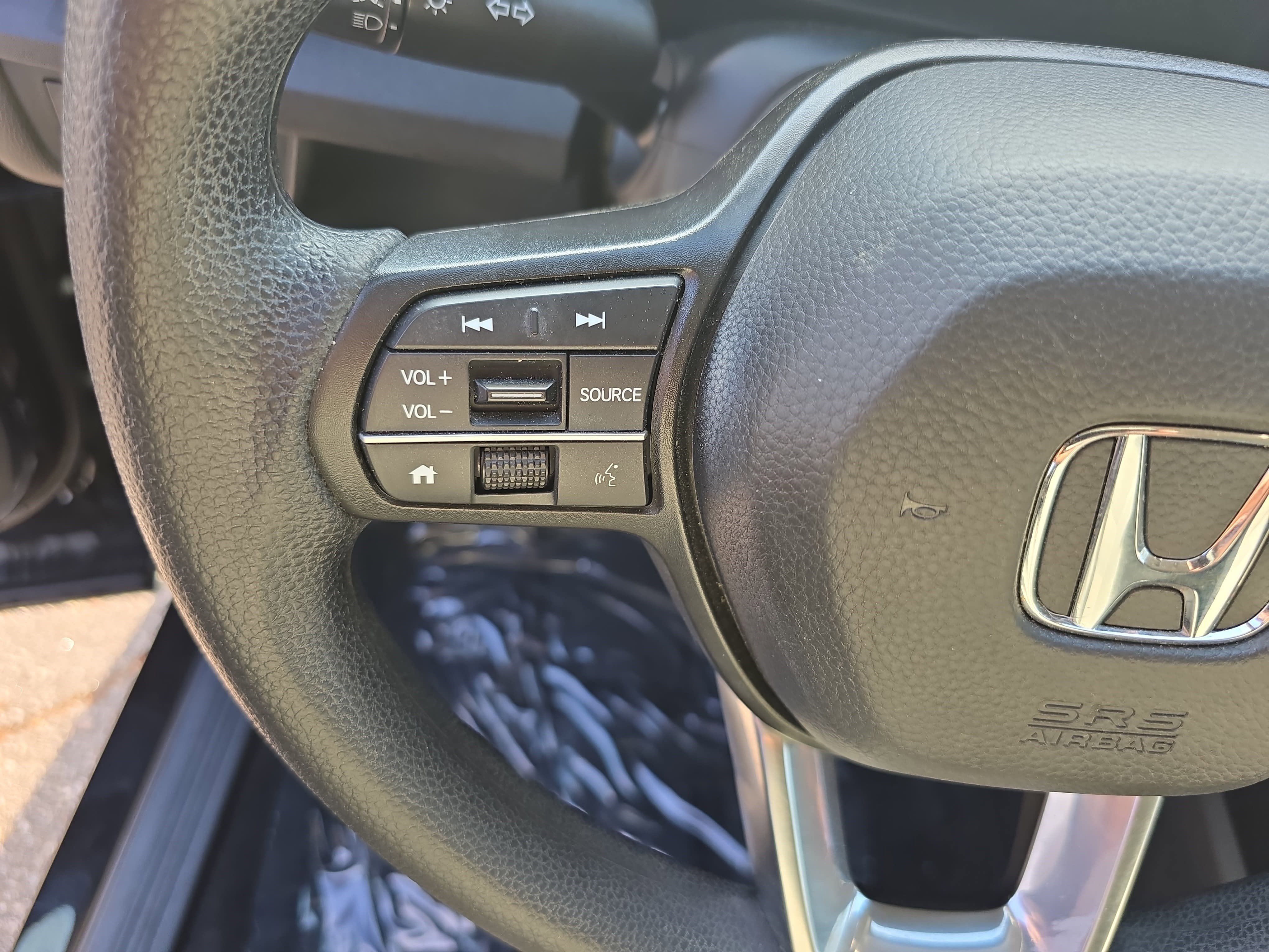 Used 2023 Honda CR-V EX image 17