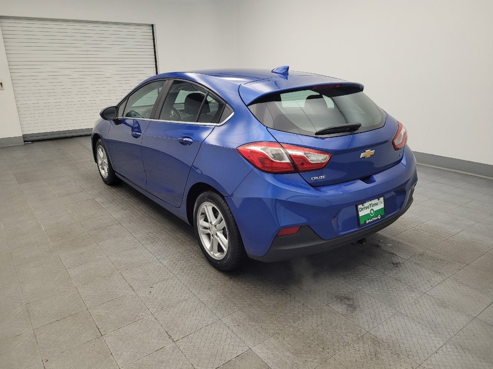 Used 2017 Chevrolet Cruze LT w/ Convenience Package image 5