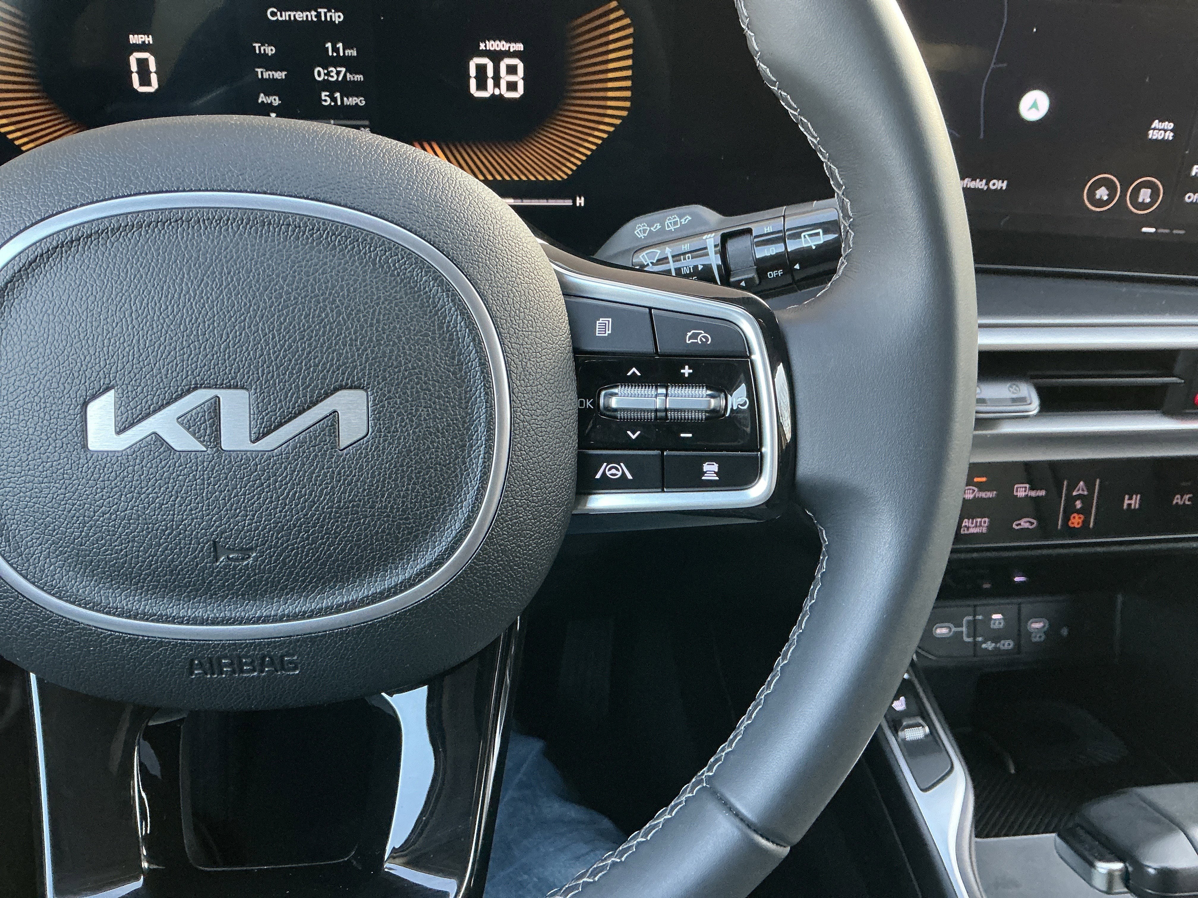 Used 2024 Kia Sorento S image 13