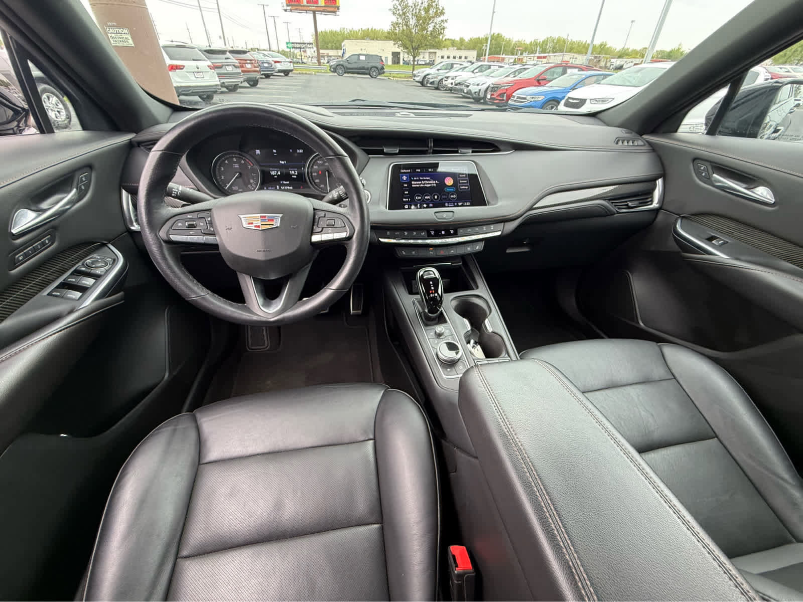 Used 2022 Cadillac XT4 Sport w/ Comfort Package AWD/4WD image 11