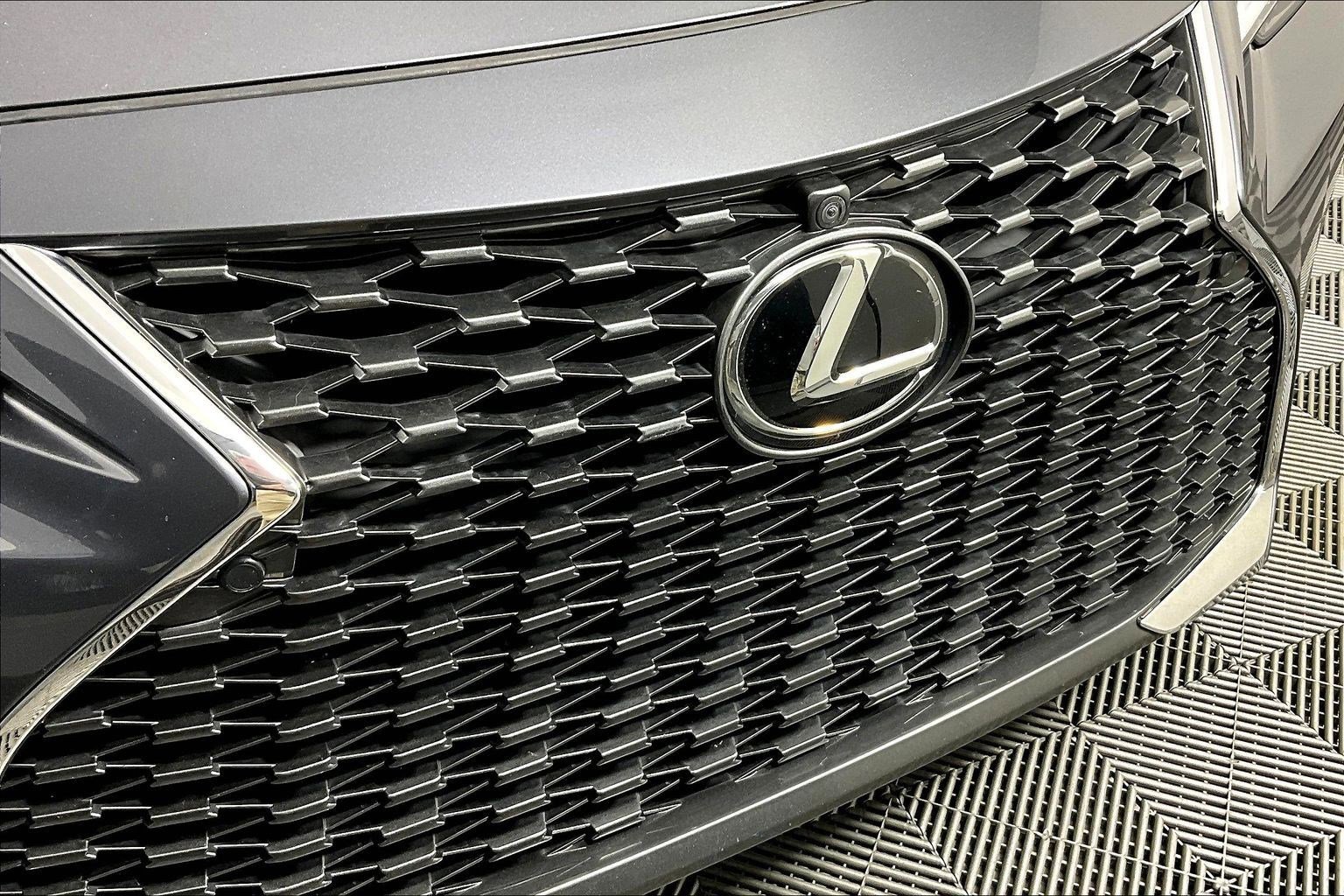 Used 2021 Lexus IS 300 AWD w/ Comfort Package image 33