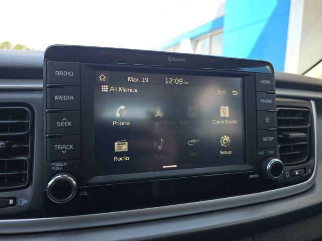 Used 2020 Kia Rio LX image 19