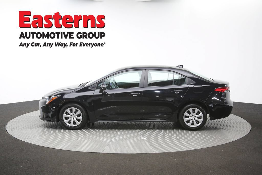 Used 2025 Toyota Corolla LE FWD image 61