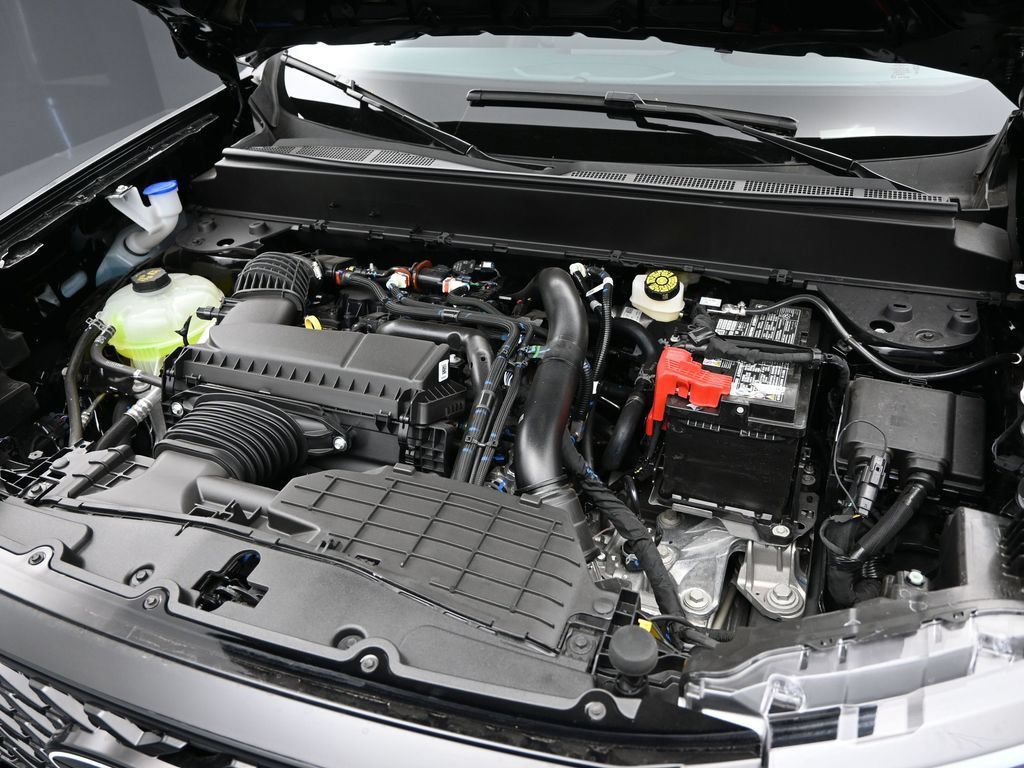 New 2025 Ford Maverick Lariat w/ Black Appearance Package AWD/4WD image 8