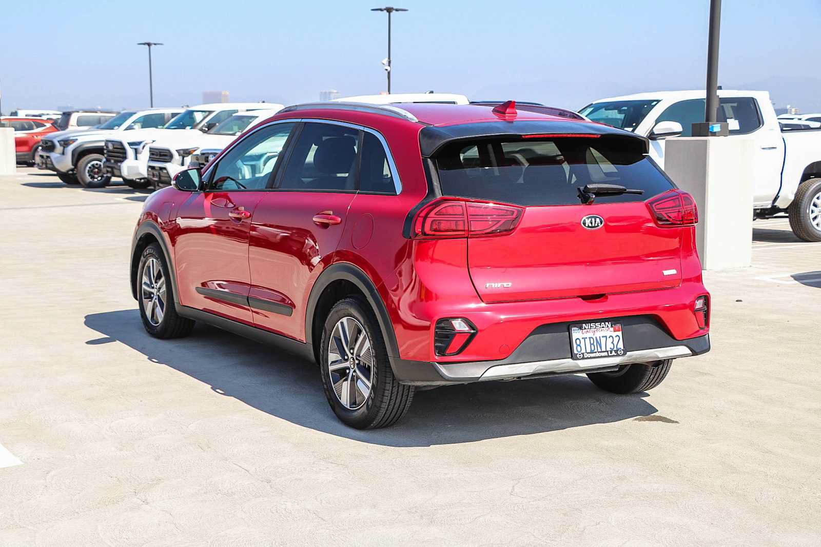 Used 2020 Kia Niro EX FWD image 9