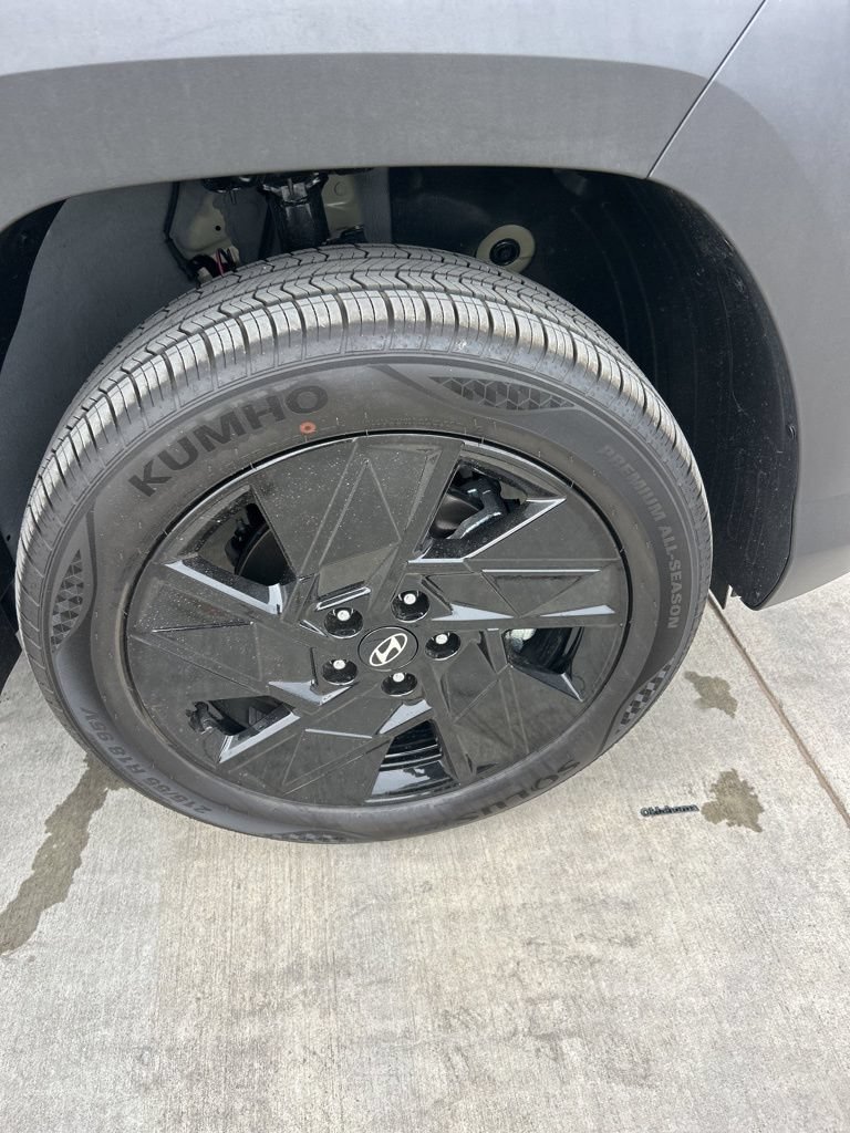 New 2026 Hyundai Kona SEL Sport AWD/4WD image 17