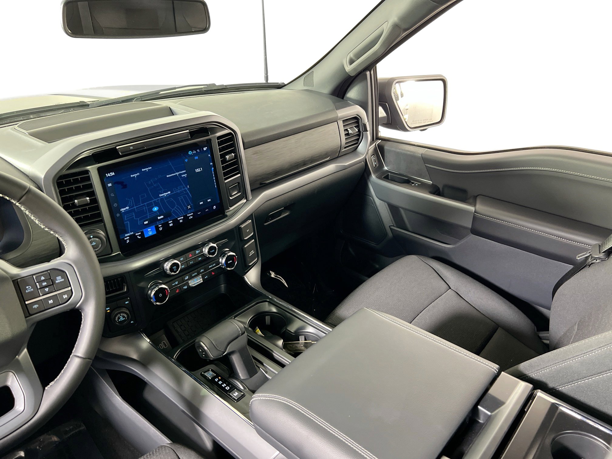 Used 2025 Ford F150 XLT w/ Equipment Group 302A MID image 23