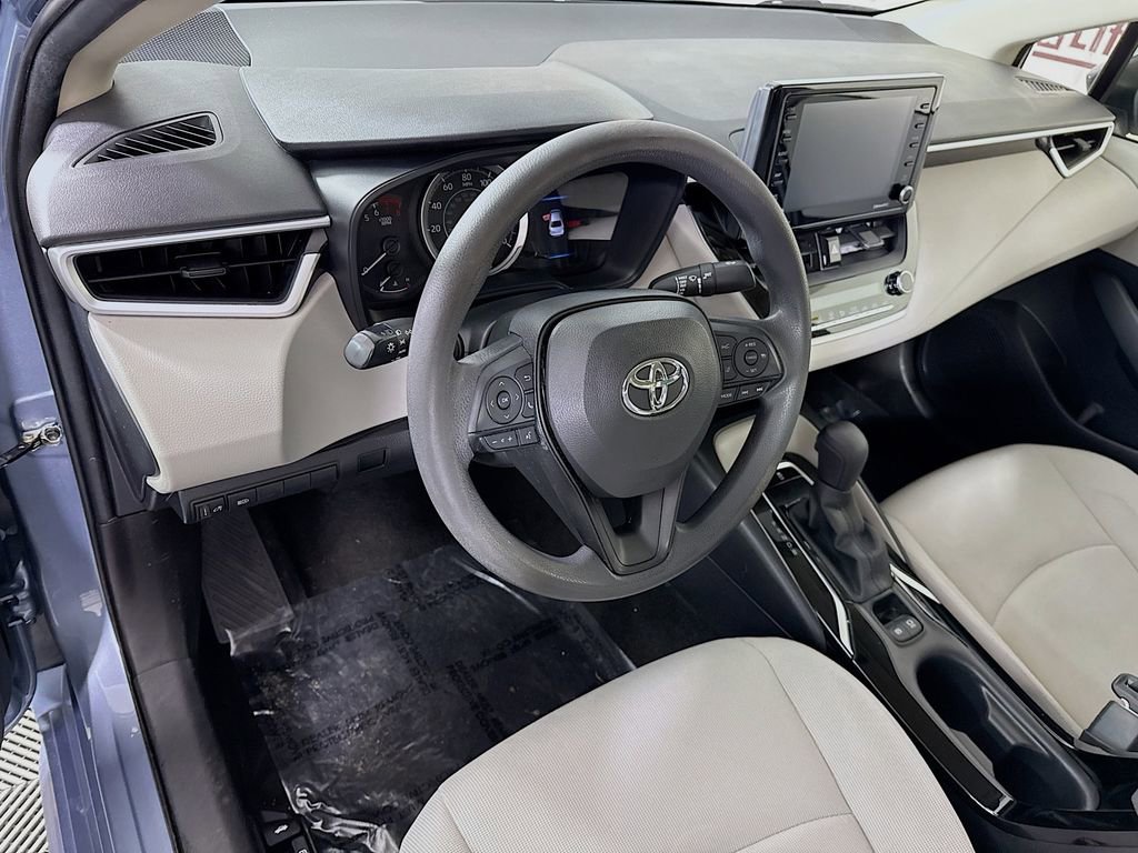 Certified 2022 Toyota Corolla LE image 17