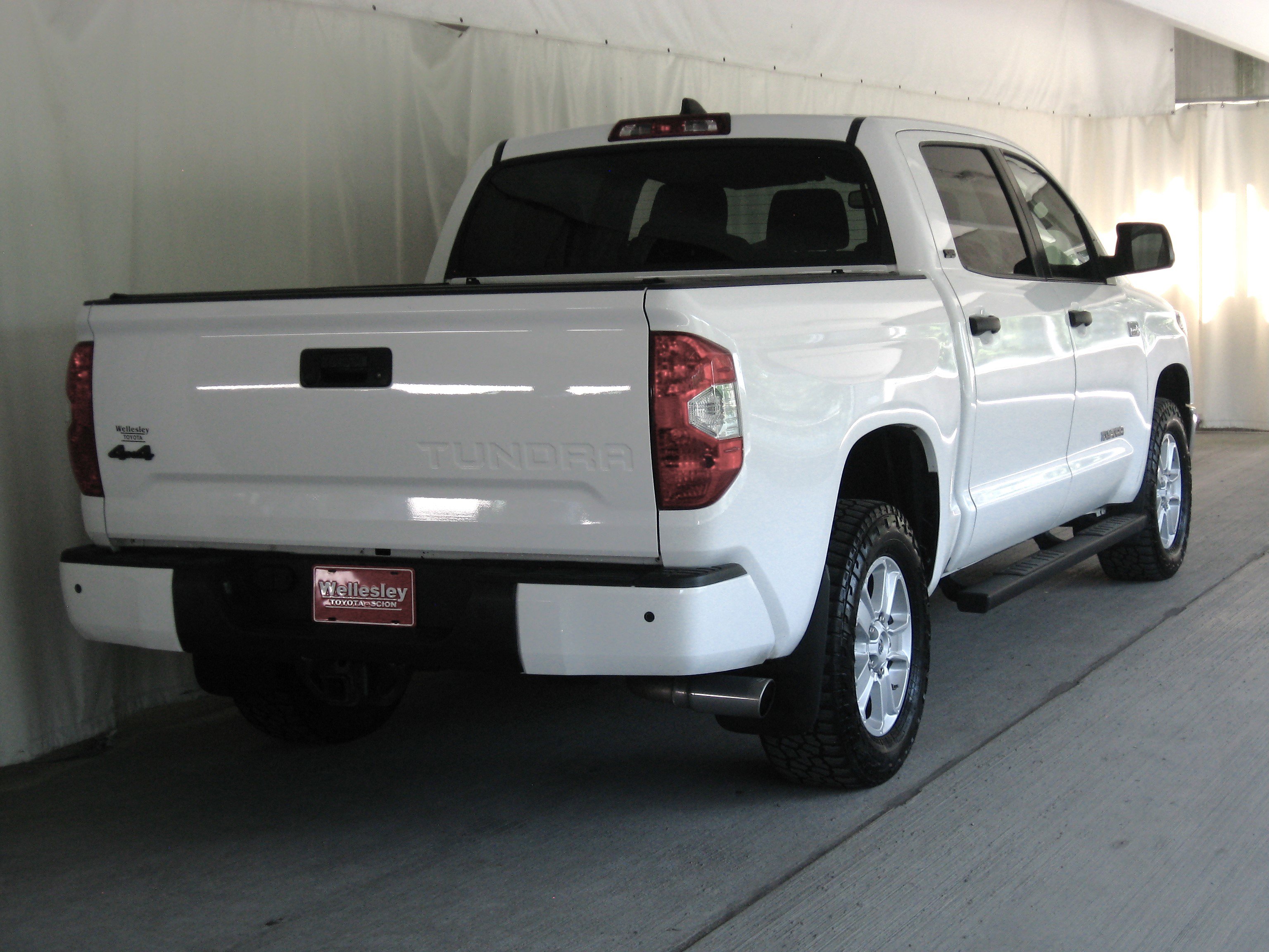 Used 2021 Toyota Tundra SR5 image 6