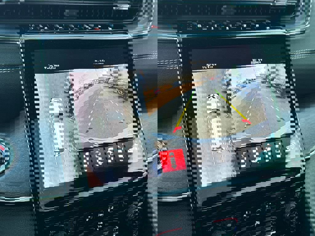 Used 2024 Jeep Grand Cherokee L Limited w/ Luxury Tech Group II image 28