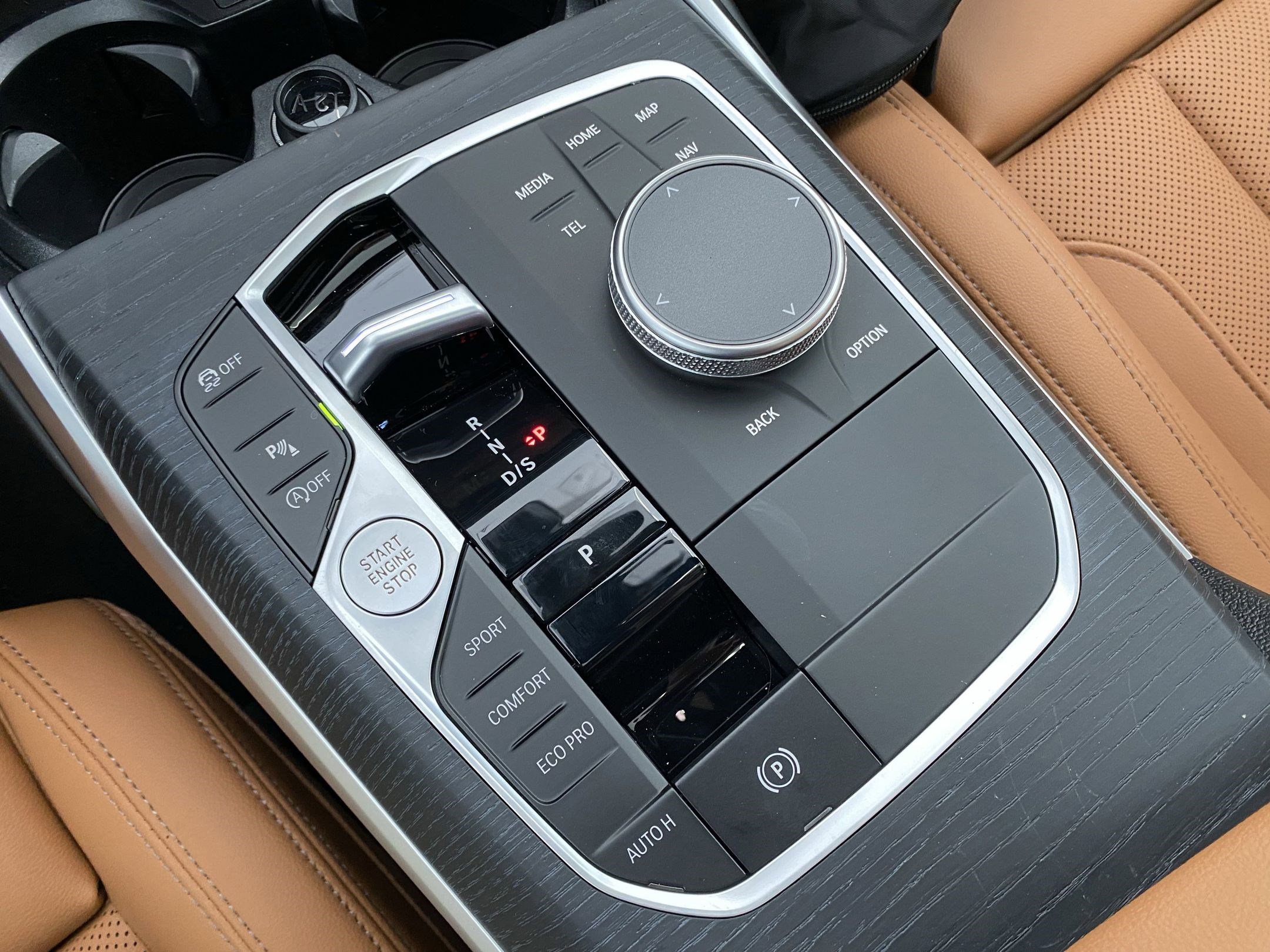 Used 2025 BMW 330i xDrive Sedan w/ Convenience Package image 26