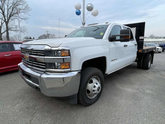 Used 2015 Chevrolet Silverado 3500 W/T w/ WT Convenience Package image 3