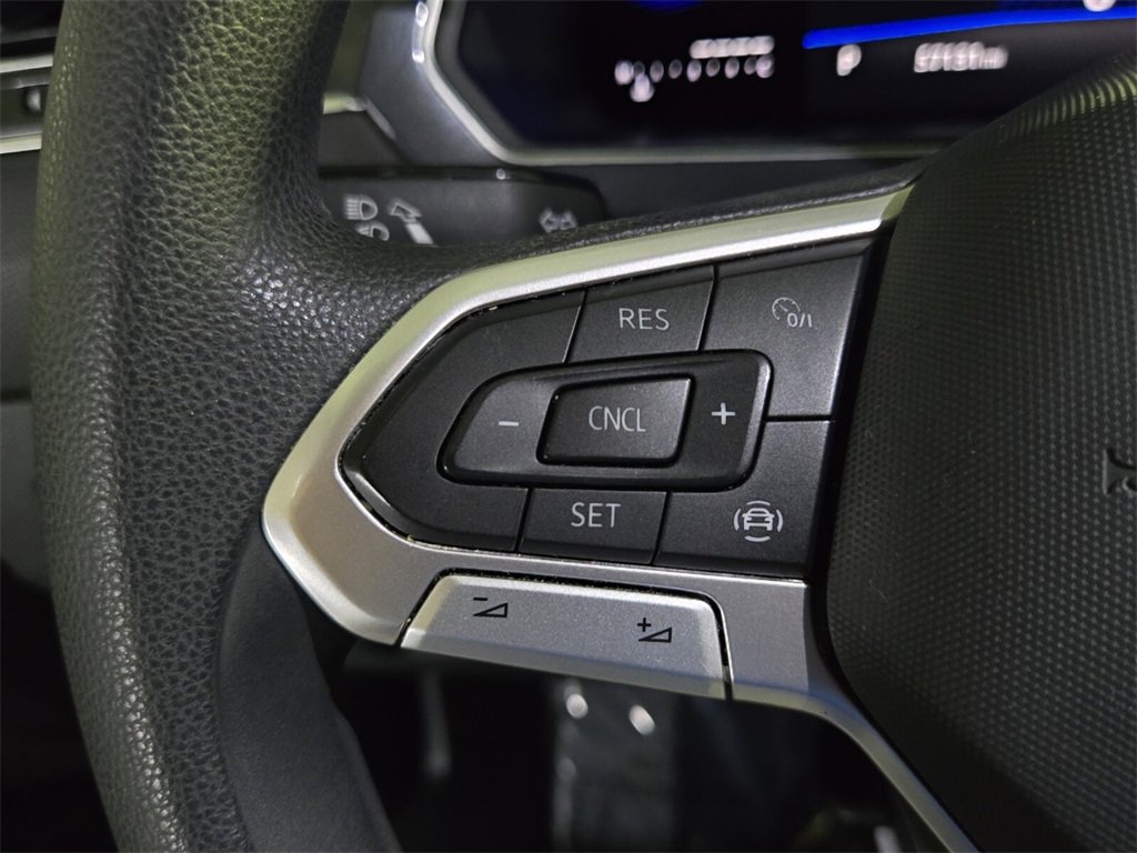 Certified 2023 Volkswagen Tiguan S image 25