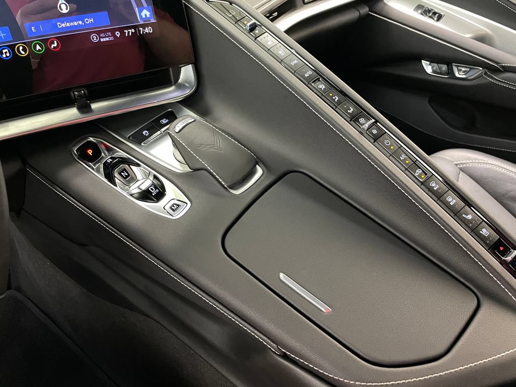 Used 2021 Chevrolet Corvette Stingray Preferred Cpe w/ Battery Protection Package RWD image 27
