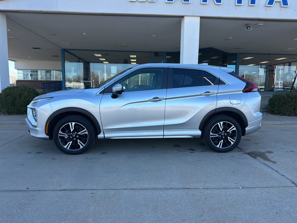 Used 2024 Mitsubishi Eclipse Cross SEL image 4