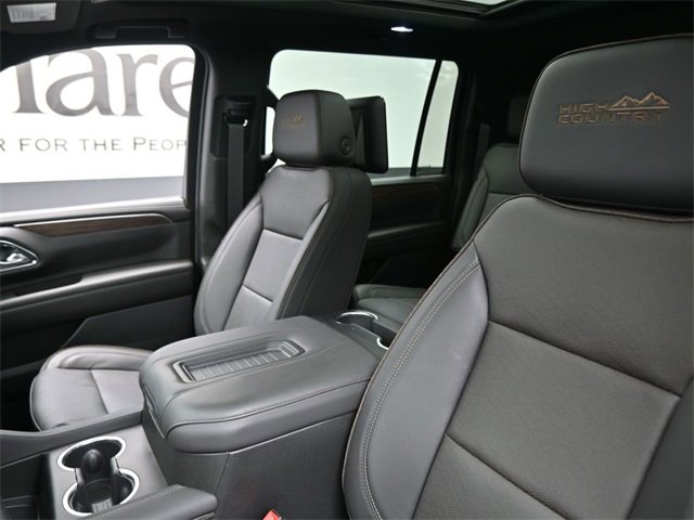 Certified 2024 Chevrolet Suburban High Country w/ Advanced Technology Package image 16