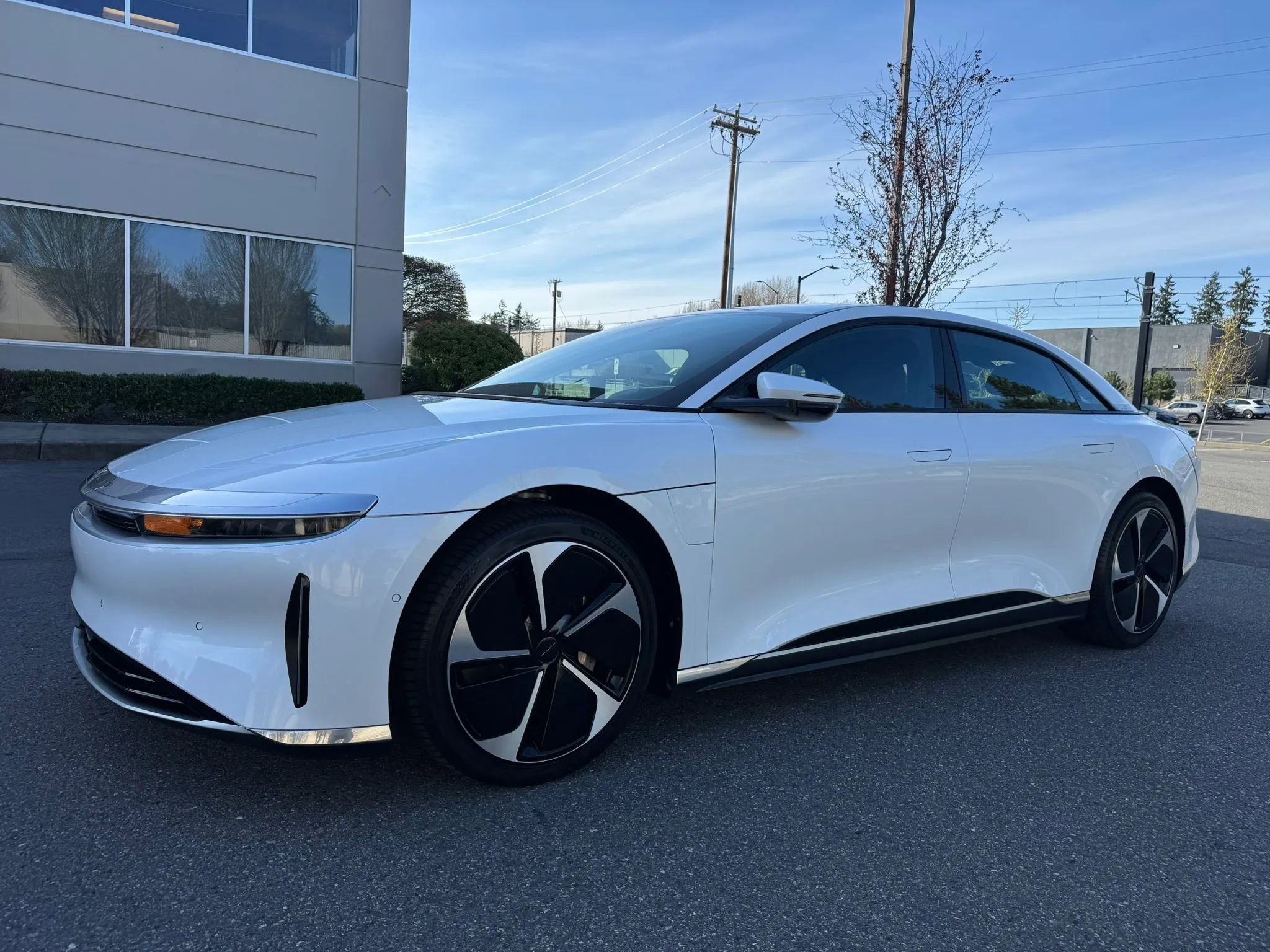 Used 2023 Lucid Air Pure image 5