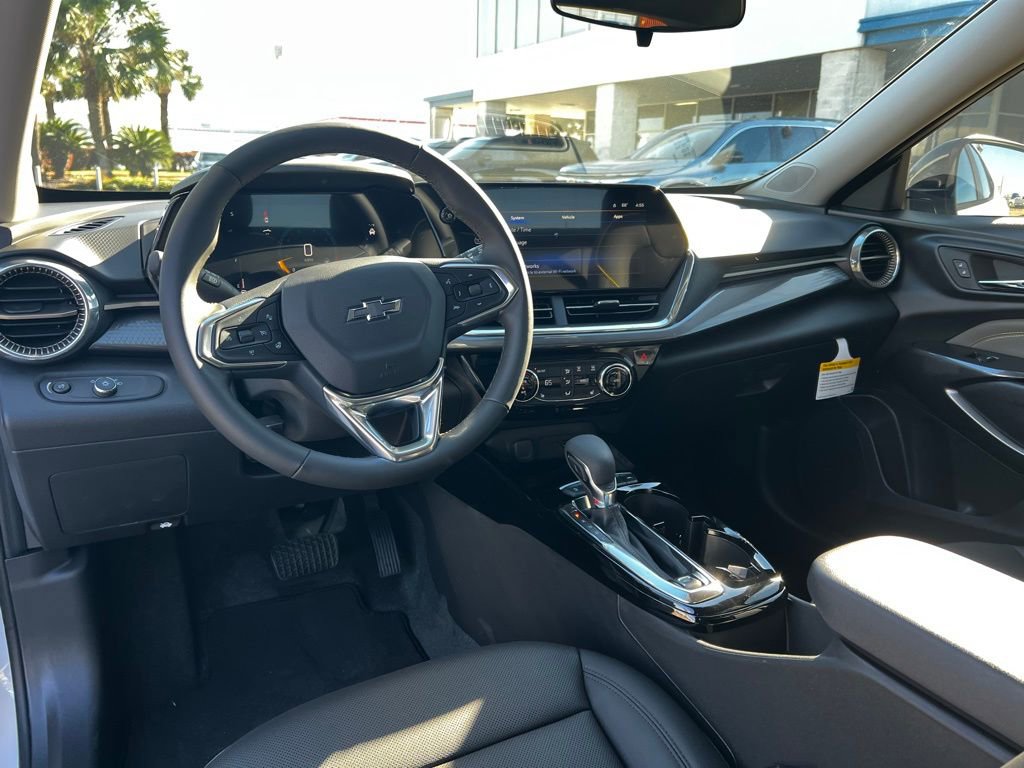 New 2026 Chevrolet Trax ACTIV w/ Sunroof Package image 24