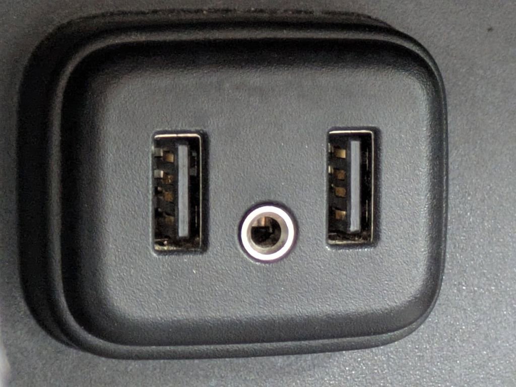 Used 2021 Chevrolet Colorado LT w/ Fleet Safety Package RWD image 23