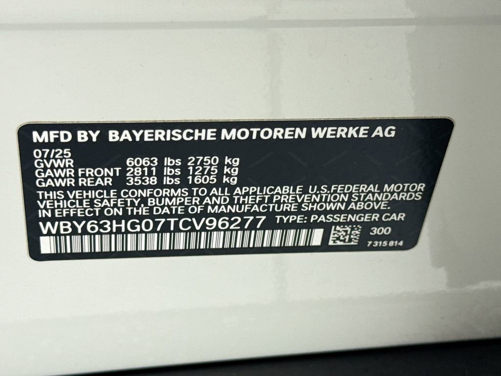 Certified 2026 BMW i5 eDrive40 w/ Premium Package RWD image 34