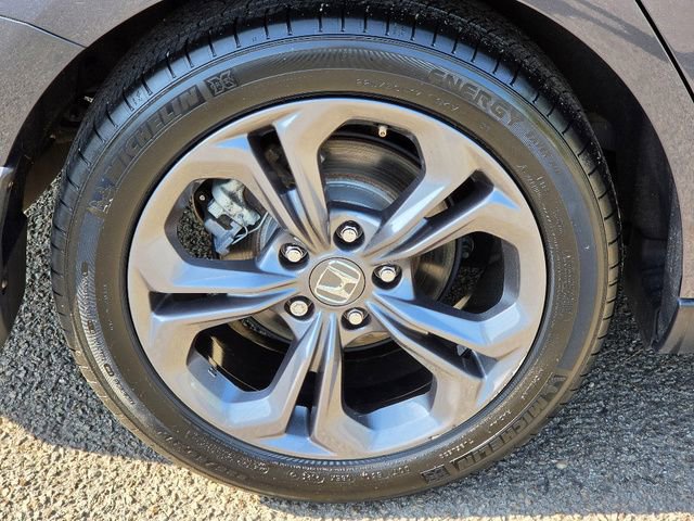 Used 2023 Honda Accord EX image 12