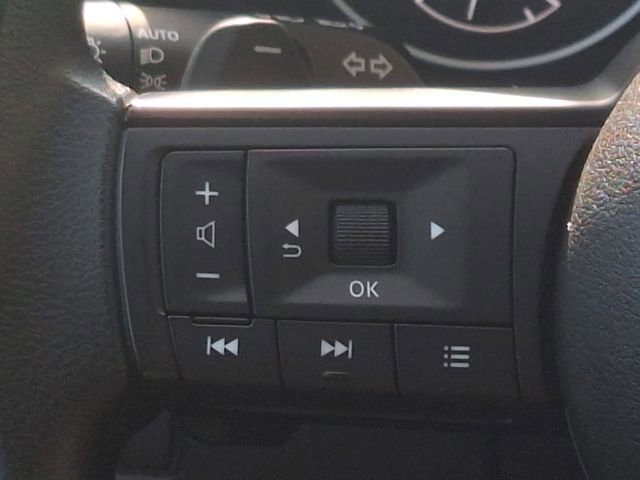 Certified 2023 Nissan Rogue S FWD image 18