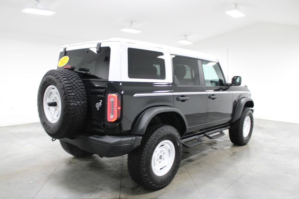 Used 2023 Ford Bronco Heritage Edition AWD/4WD image 9