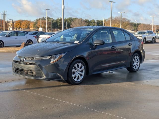 Used 2023 Toyota Corolla LE image 10