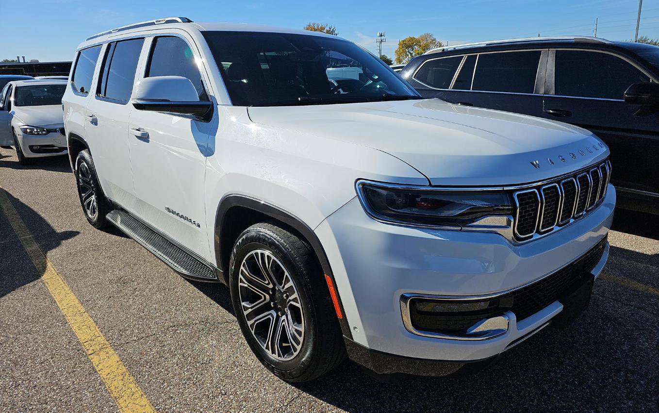 Used 2022 Jeep Wagoneer Series III image 3