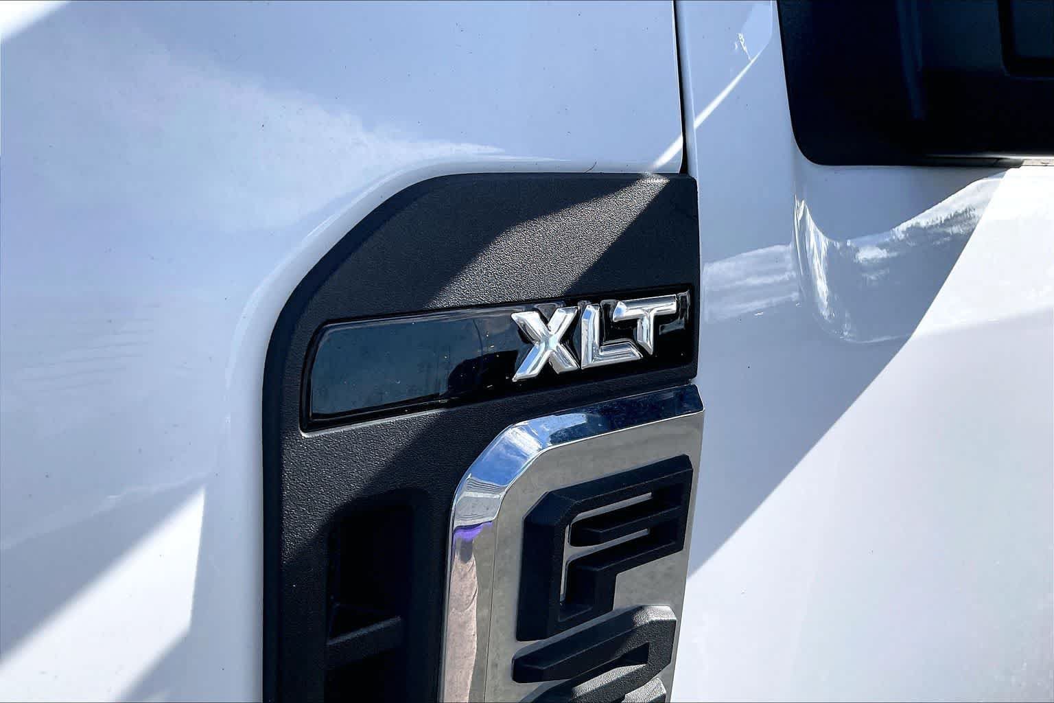 Used 2024 Ford F250 XLT AWD/4WD image 7
