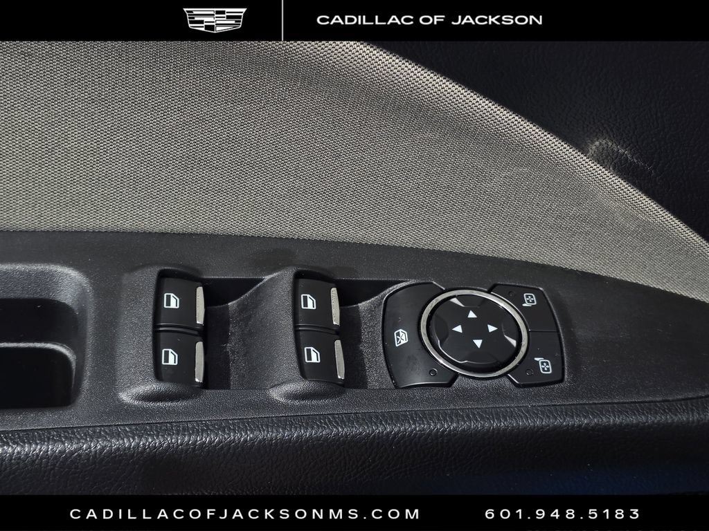 Certified 2024 Cadillac XT5 Premium Luxury AWD/4WD image 17