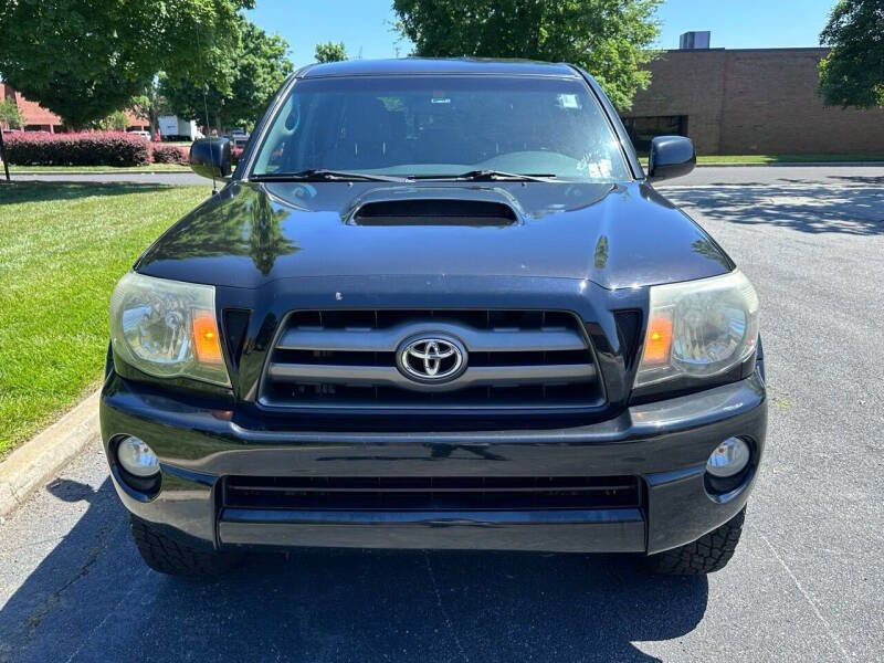 Used 2010 Toyota Tacoma PreRunner w/ TRD Sport Pkg RWD image 3