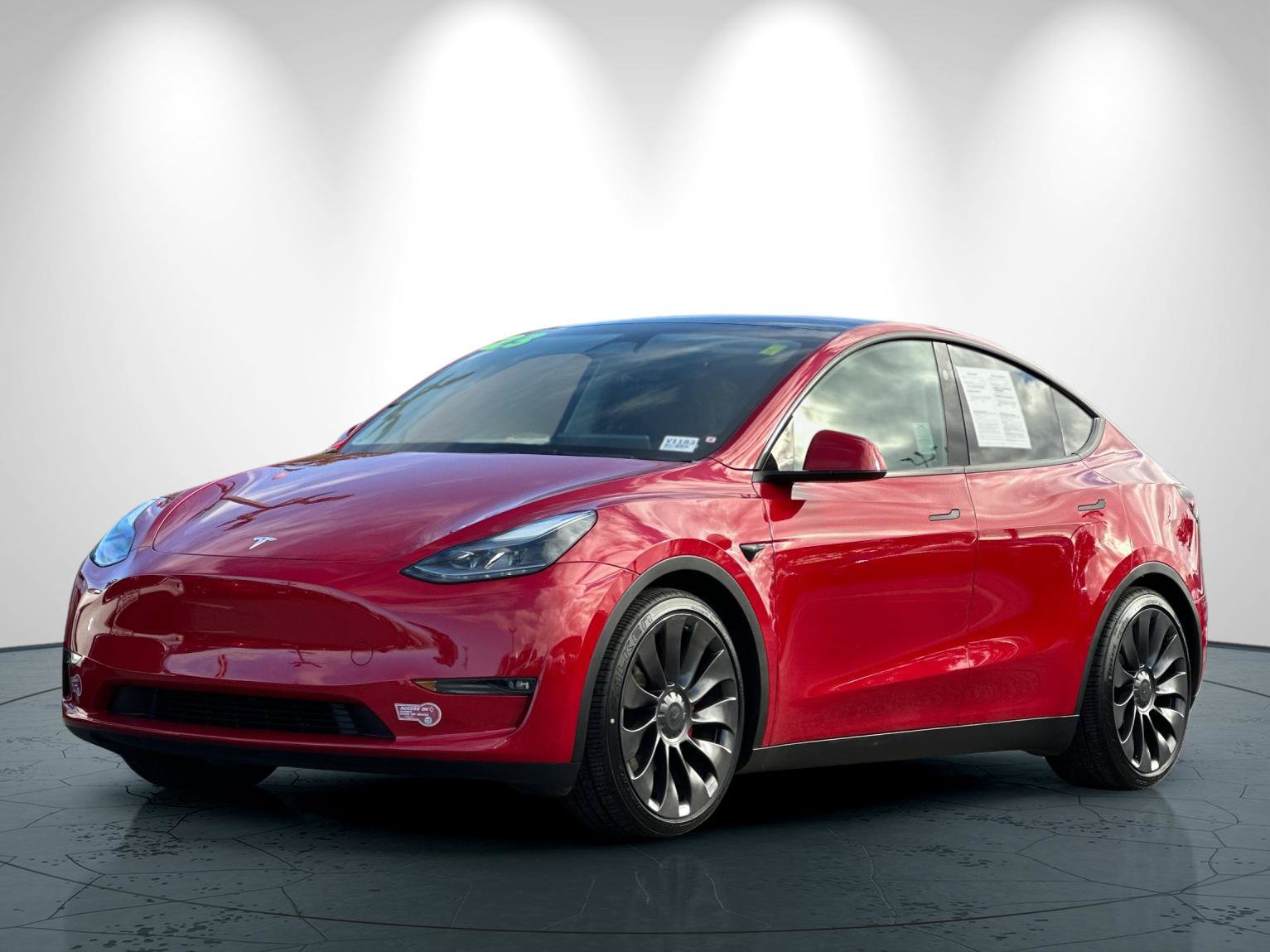 Used 2023 Tesla Model Y Performance AWD/4WD image 8