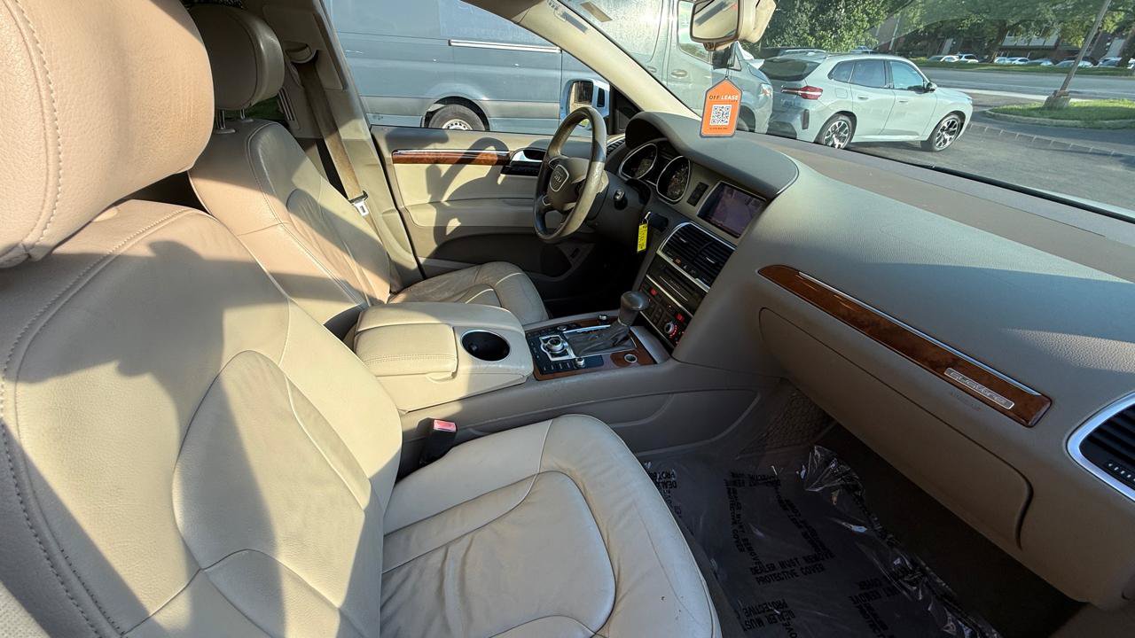 Used 2015 Audi Q7 TDI Premium Plus w/ Premium Plus Package AWD/4WD image 11