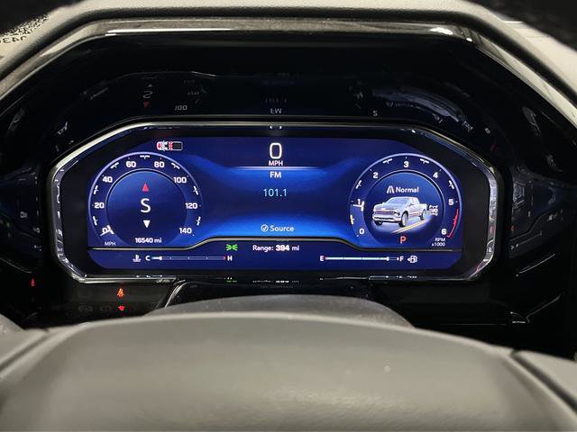 Used 2025 Chevrolet Silverado 1500 LT image 17