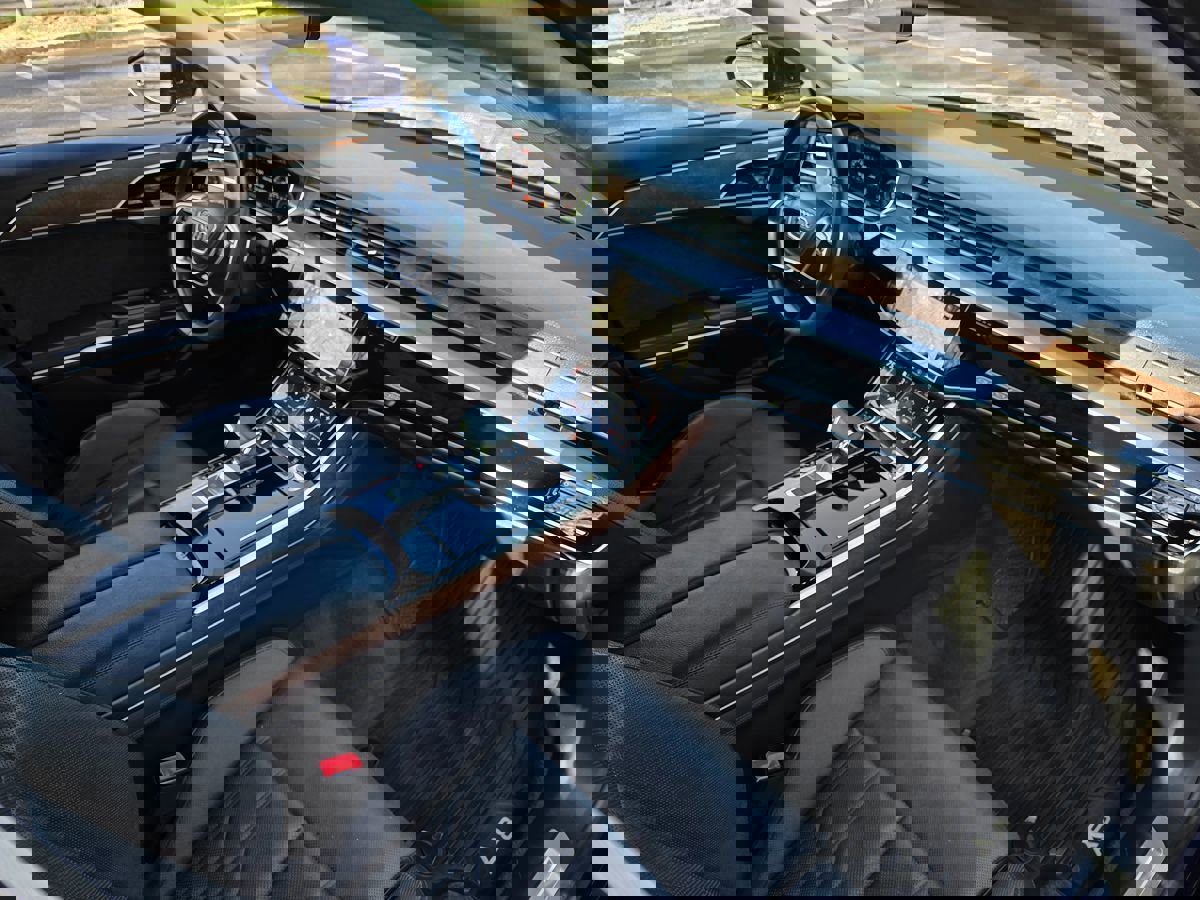 Used 2021 Audi A8 L 3.0T w/ Executive Plus Package image 22