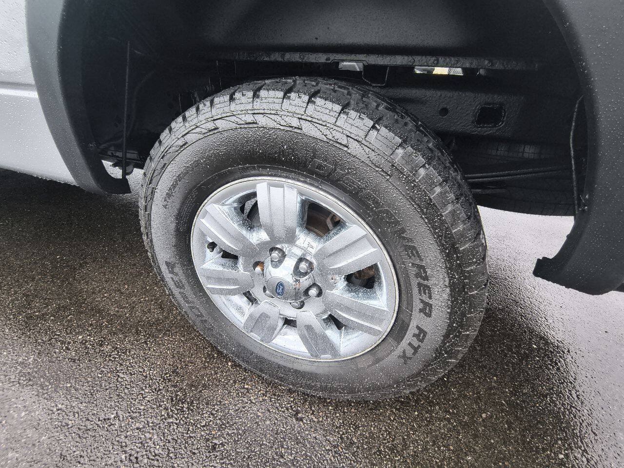 Used 2012 Ford F150 XLT w/ XLT Chrome Pkg AWD/4WD image 12