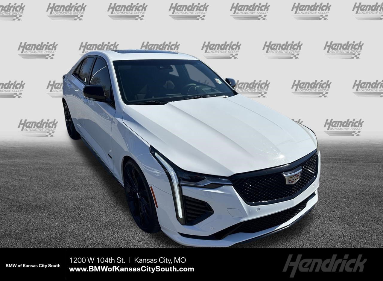 Used 2025 Cadillac CT4 V RWD image 1